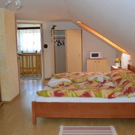 Timea Apartman Appartement